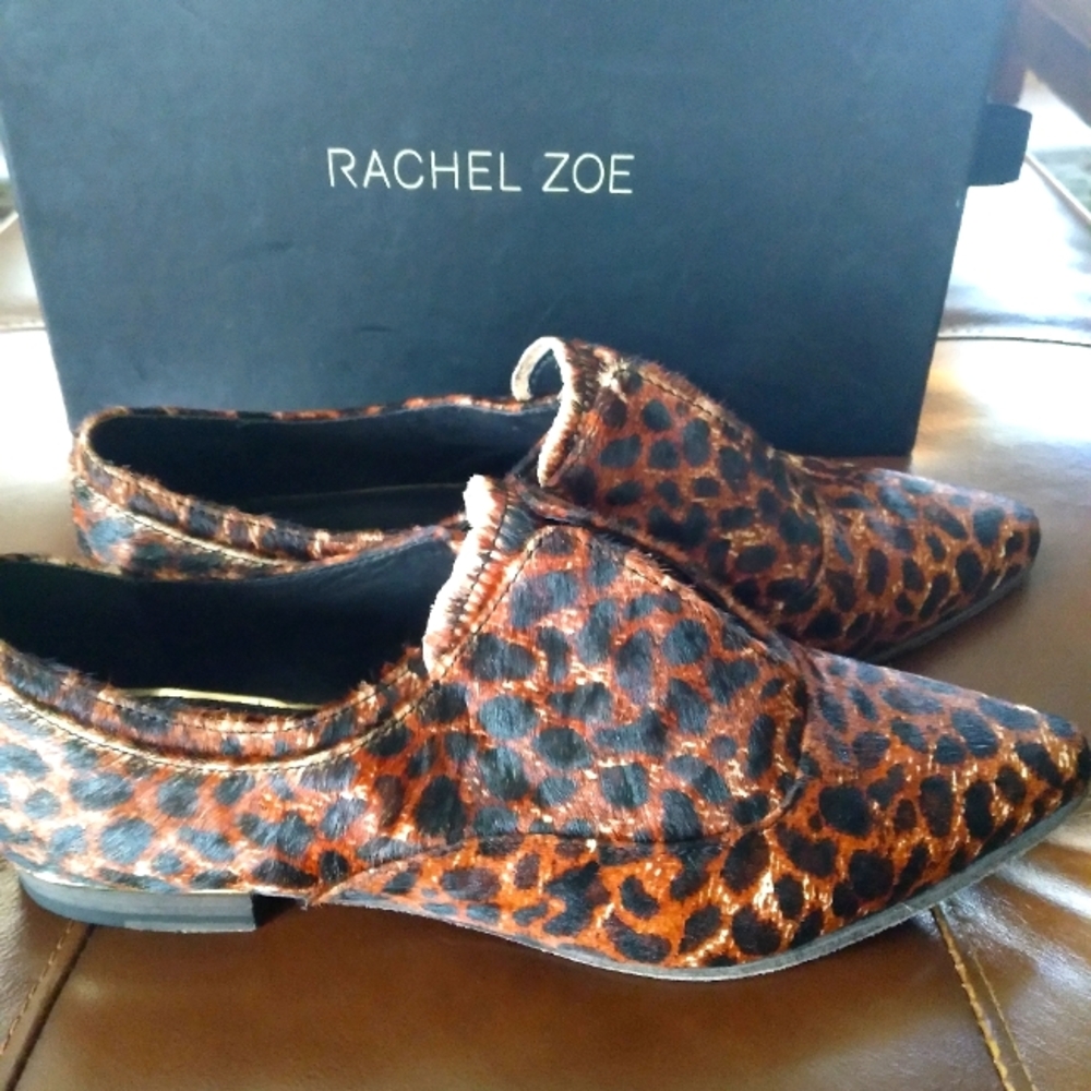 Rachel Zoe sz 10 leopard print flat shoe